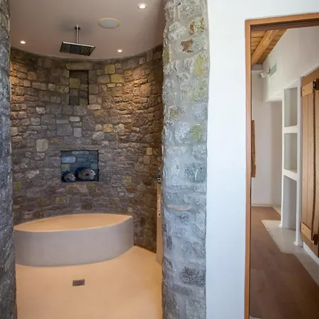 Ker Scorpios By Bestofmikonos 6 Bed